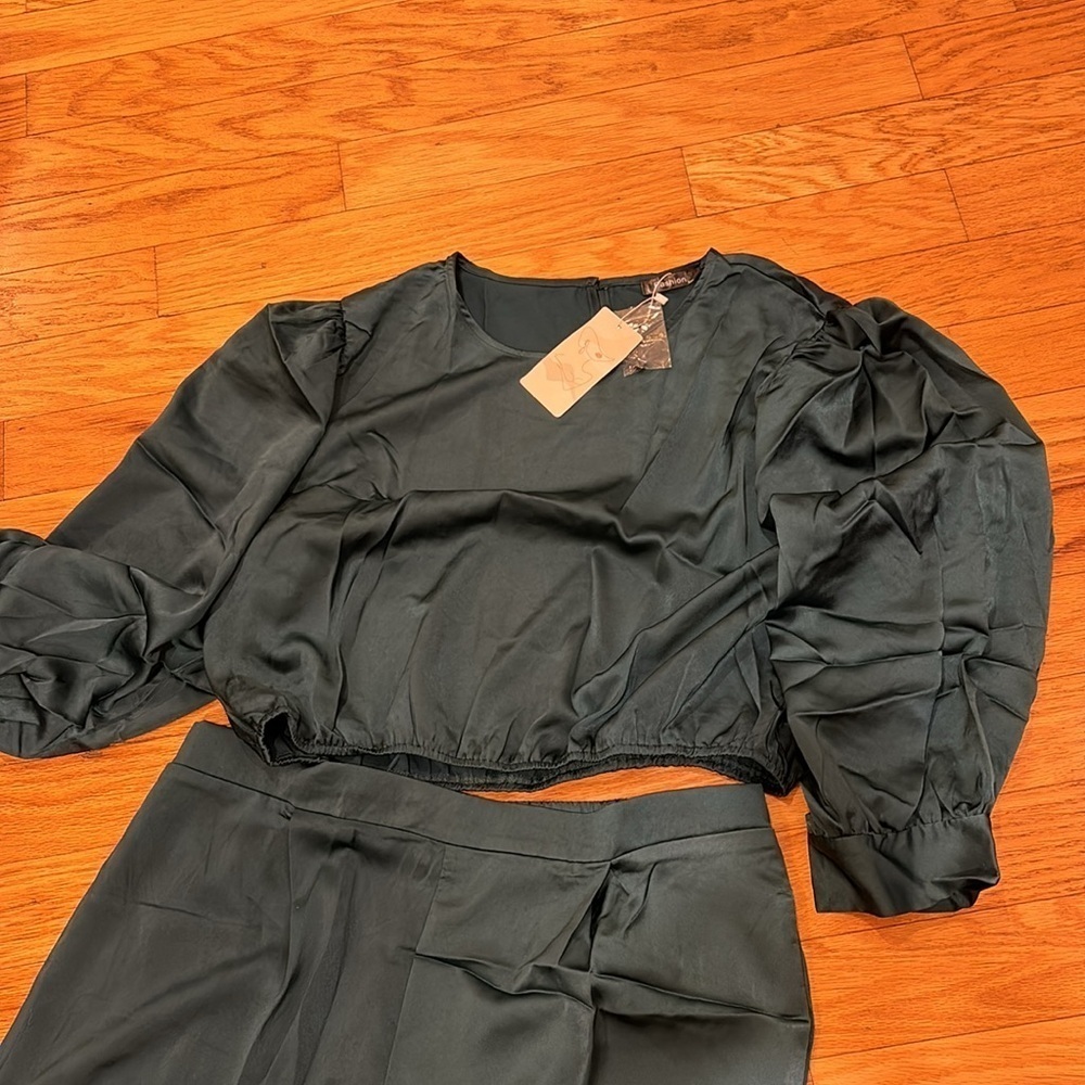 Long Puff Sleeve Crop Tops Loose Wide Long Palazzo
Pants new emerald green - Picture 4 of 11